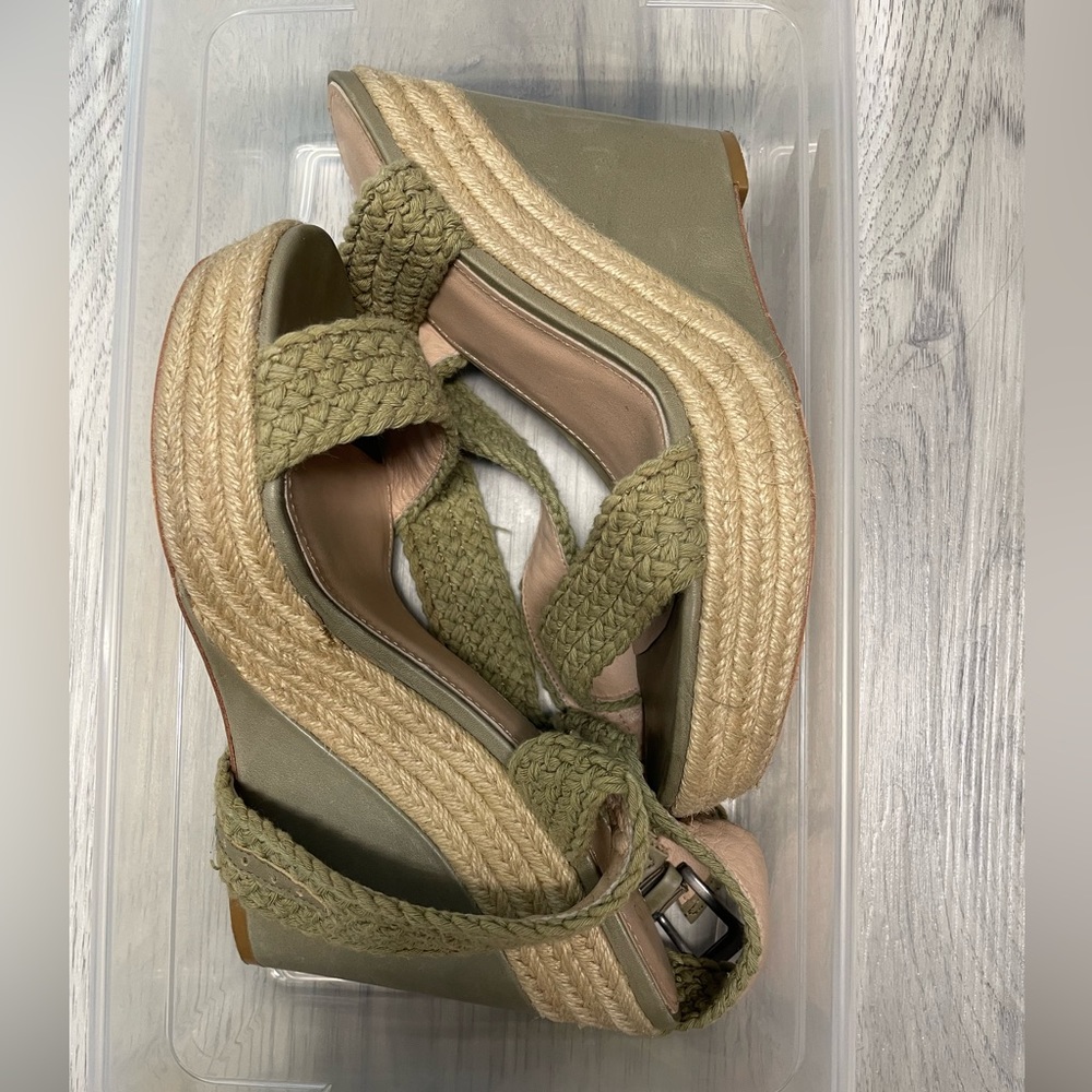 Gorgeous Saks Off Fifth Wedge Sandals